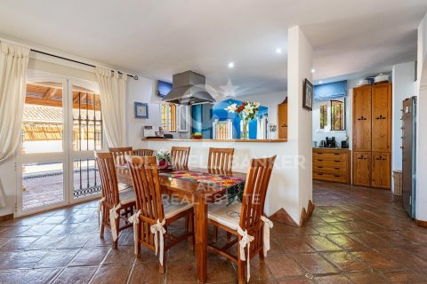 House for sale in Alhaurin de la Torre, Malaga, Spain 4 bedrooms, 567 sq.m. No. 157596 - photo 5