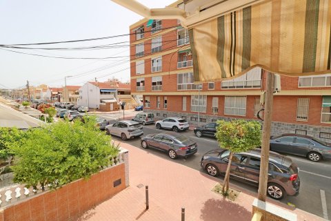 Townhouse for sale in Torrevieja, Alicante, Spain 3 bedrooms, 85 sq.m. No. 190319 - photo 25