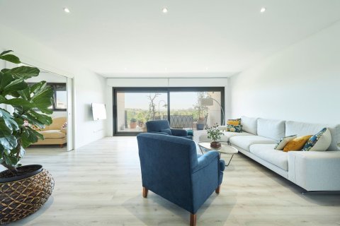 Dzīvoklis pārdošanā Madrid, Spānijā 4 istabas, 200 m2 Nr. 143141 - attēls 3