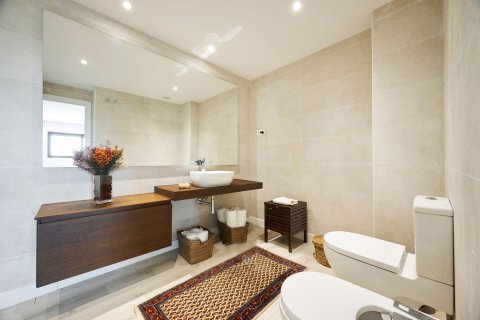 Dzīvoklis pārdošanā Madrid, Spānijā 4 istabas, 200 m2 Nr. 143141 - attēls 22