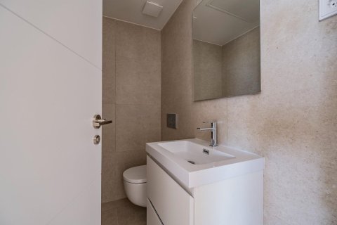 Dzīvoklis pārdošanā Madrid, Spānijā 4 istabas, 165 m2 Nr. 143140 - attēls 9