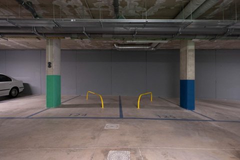 Dzīvoklis pārdošanā Madrid, Spānijā 4 istabas, 165 m2 Nr. 143140 - attēls 25