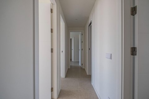 Dzīvoklis pārdošanā Madrid, Spānijā 4 istabas, 165 m2 Nr. 143140 - attēls 15