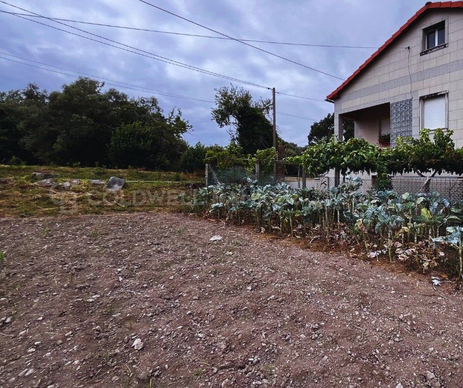 Terreno a Meano, Pontevedra, Spagna 1294 mq. N° 186211