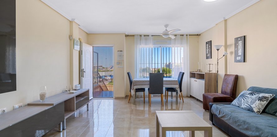 Huvila Alicante, Espanja 3 makuuhuonetta, 96 m2 No. 152210