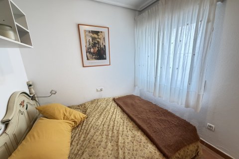 Bungalow w Cabo Roig, Alicante, Hiszpania 3 sypialnie, 90 mkw. nr 152209 – zdjęcie 10