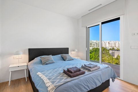 Продажа квартиры в Пинар де Камповерде, Аликанте, Испания 2 спальни, 93м2 №152211 - фото 17