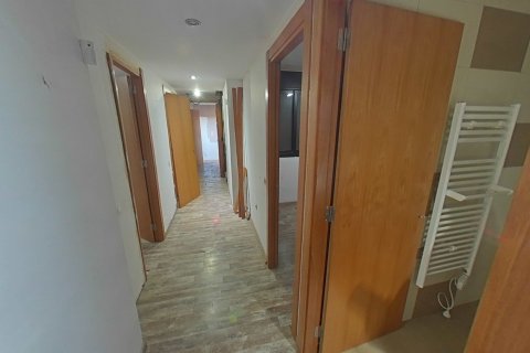 Wohnung zum Verkauf in Sant Fruitos de Bages, Barcelona, Spanien 3 Schlafzimmer, 78 m2 Nr. 196851 - Foto 5