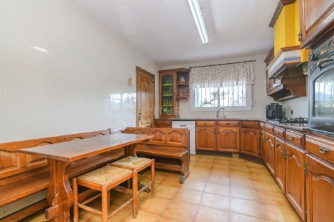 Māja pārdošanā Sant Vicenc Dels Horts, Barcelona, Spānijā 5 istabas, 387 m2 Nr. 196850 - attēls 16