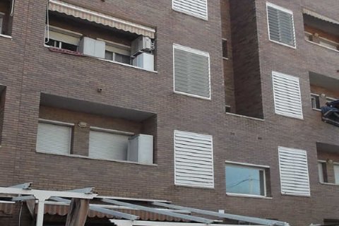 Wohnung zum Verkauf in Terrassa, Barcelona, Spanien 4 Schlafzimmer, 123 m2 Nr. 196849 - Foto 3