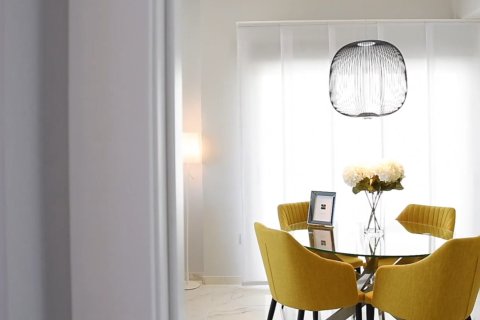 Villa for sale in Alicante, Spain 3 bedrooms, 83 sq.m. No. 143824 - photo 27