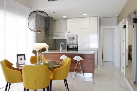 Villa for sale in Alicante, Spain 3 bedrooms, 83 sq.m. No. 143824 - photo 13