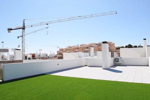 Villa for sale in Alicante, Spain 3 bedrooms, 83 sq.m. No. 143824 - photo 30