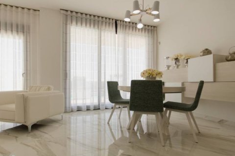 Villa for sale in Alicante, Spain 4 bedrooms, No. 143827 - photo 4