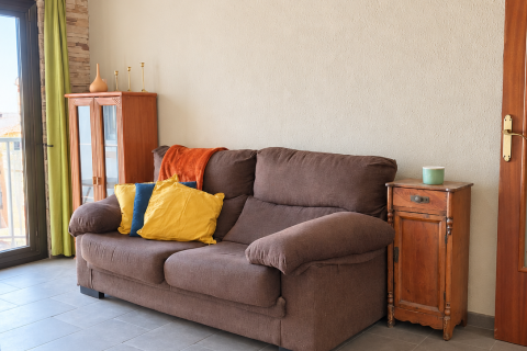 Huoneisto myytävänä L'Hospitalet de Llobregat, Barcelona, Espanja, 2 makuuhuonetta, 53 m2 No. 195780 - kuva 11