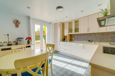 Villa zum Verkauf in Finestrat, Alicante, Spanien 4 Schlafzimmer, 208 m2 Nr. 149386 - Foto 16