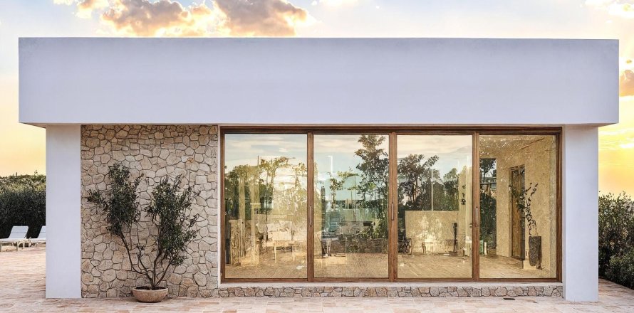 Villa in Alicante, Spanien 3 Schlafzimmer, 113 m2 Nr. 149388