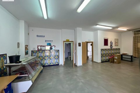 Commercial property à vendre à Valencia, Espagne, 153 m2 No. 149389 - photo 24