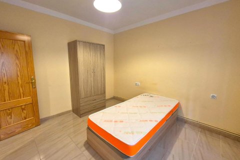 Apartment à louer à Alicante, Espagne, 2 chambres, 69 m2 No. 149387 - photo 7