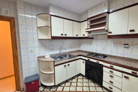 Apartment à louer à Alicante, Espagne, 2 chambres, 69 m2 No. 149387 - photo 14