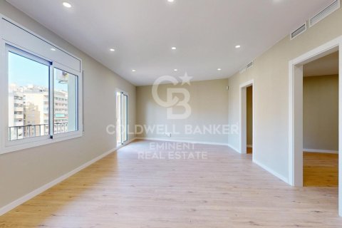 Apartamento en venta en Barcelona, España 2 dormitorios, 108 m2 No. 157145 - foto 4