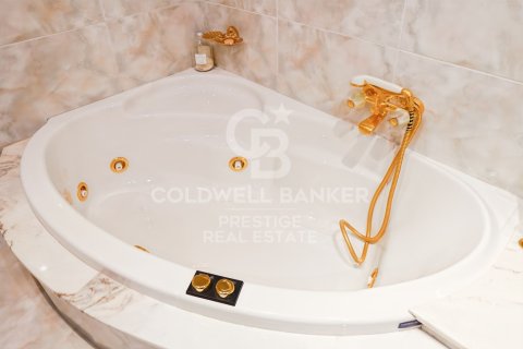 Apartamento en venta en Barcelona, España 3 dormitorios, 220 m2 No. 157143 - foto 26