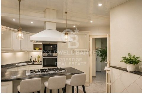 Apartamento en venta en Barcelona, España 3 dormitorios, 220 m2 No. 157143 - foto 5