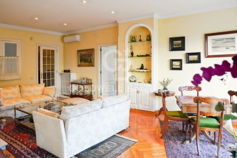 Apartamento en venta en Barcelona, España 3 dormitorios, 220 m2 No. 157143 - foto 11