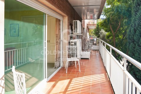 Apartamento en venta en Barcelona, España 3 dormitorios, 220 m2 No. 157143 - foto 8
