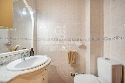 Apartamento en venta en Valencia, València, España 4 dormitorios, 133 m2 No. 157142 - foto 24
