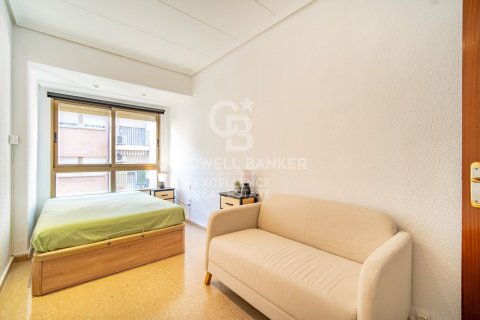 Apartamento en venta en Valencia, València, España 4 dormitorios, 133 m2 No. 157142 - foto 19