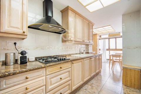 Apartamento en venta en Valencia, València, España 4 dormitorios, 133 m2 No. 157142 - foto 7