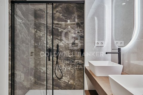 Apartamento en venta en Madrid, España 3 dormitorios, 150 m2 No. 157140 - foto 22