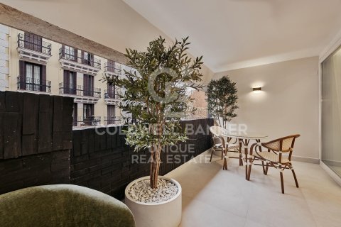 Apartment à vendre à Madrid, Espagne, 3 chambres, 150 m2 No. 157140 - photo 3