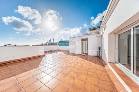 Продажа пентхауса в Барселона, Испания 2 спальни, 114м2 №157146 - фото 6