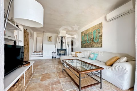 House for sale in L'Escala, Girona, Spain 2 bedrooms, 136 sq.m. No. 157141 - photo 5