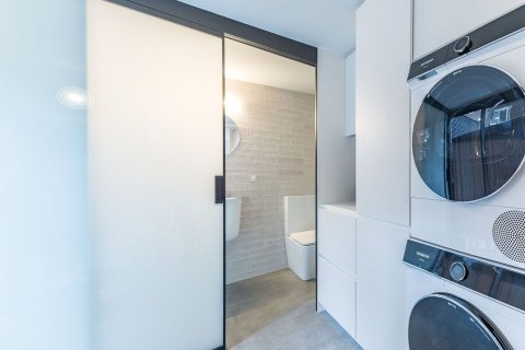 Kaupunkipientalo myytävänä Gava, Barcelona, Espanja, 3 makuuhuonetta, 231 m2 No. 160754 - kuva 2