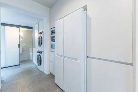 Kaupunkipientalo myytävänä Gava, Barcelona, Espanja, 3 makuuhuonetta, 231 m2 No. 160754 - kuva 4