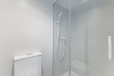 Kaupunkipientalo myytävänä Gava, Barcelona, Espanja, 3 makuuhuonetta, 231 m2 No. 160754 - kuva 30