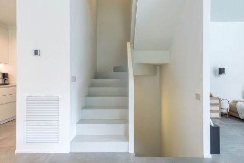 Kaupunkipientalo myytävänä Gava, Barcelona, Espanja, 3 makuuhuonetta, 231 m2 No. 160754 - kuva 9