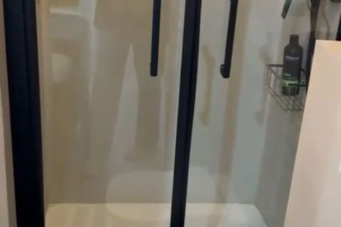 Huoneisto myytävänä Barcelona, Espanja, 2 makuuhuonetta, 65 m2 No. 160755 - kuva 6