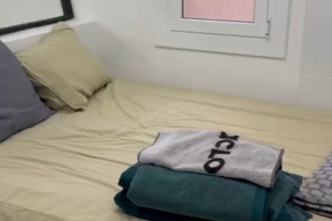 Huoneisto myytävänä Barcelona, Espanja, 2 makuuhuonetta, 65 m2 No. 160755 - kuva 4