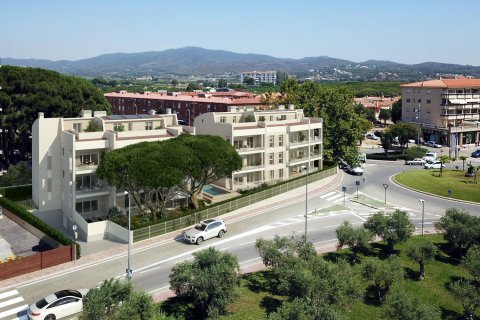 Huoneisto myytävänä Calonge, Girona, Espanja, 2 makuuhuonetta, 50 m2 No. 160759 - kuva 2