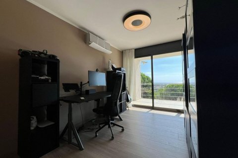 Talo myytävänä Sant Feliu de Guixols, Girona, Espanja, 6 makuuhuonetta, 240 m2 No. 160753 - kuva 26