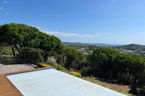 Talo myytävänä Sant Feliu de Guixols, Girona, Espanja, 6 makuuhuonetta, 240 m2 No. 160753 - kuva 12