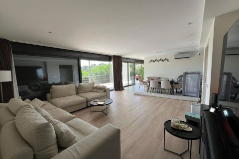 Talo myytävänä Sant Feliu de Guixols, Girona, Espanja, 6 makuuhuonetta, 240 m2 No. 160753 - kuva 4