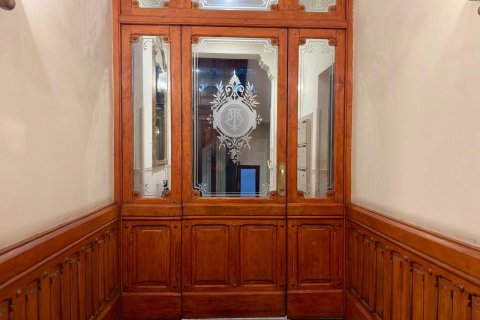 Huoneisto myytävänä Madrid, Espanja, 2 makuuhuonetta, 62 m2 No. 165931 - kuva 23