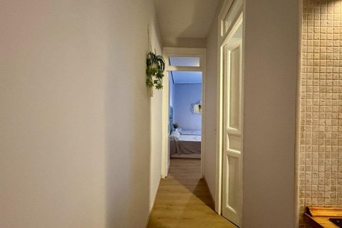 Продажа квартиры в Мадрид, Испания 2 спальни, 62м2 №165931 - фото 9