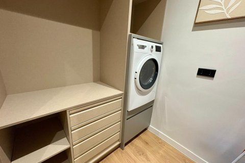 Huoneisto myytävänä Madrid, Espanja, 2 makuuhuonetta, 111 m2 No. 165934 - kuva 22