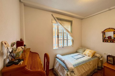 Wohnung zum Verkauf in Torrevieja, Alicante, Spanien 3 Schlafzimmer, 101 m2 Nr. 165929 - Foto 17